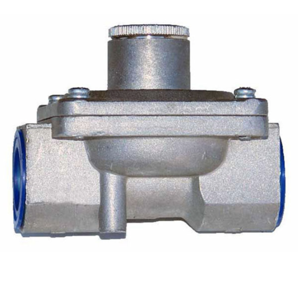 Natural Gas Regulator Free Shipping at Lion BBQ Direct!